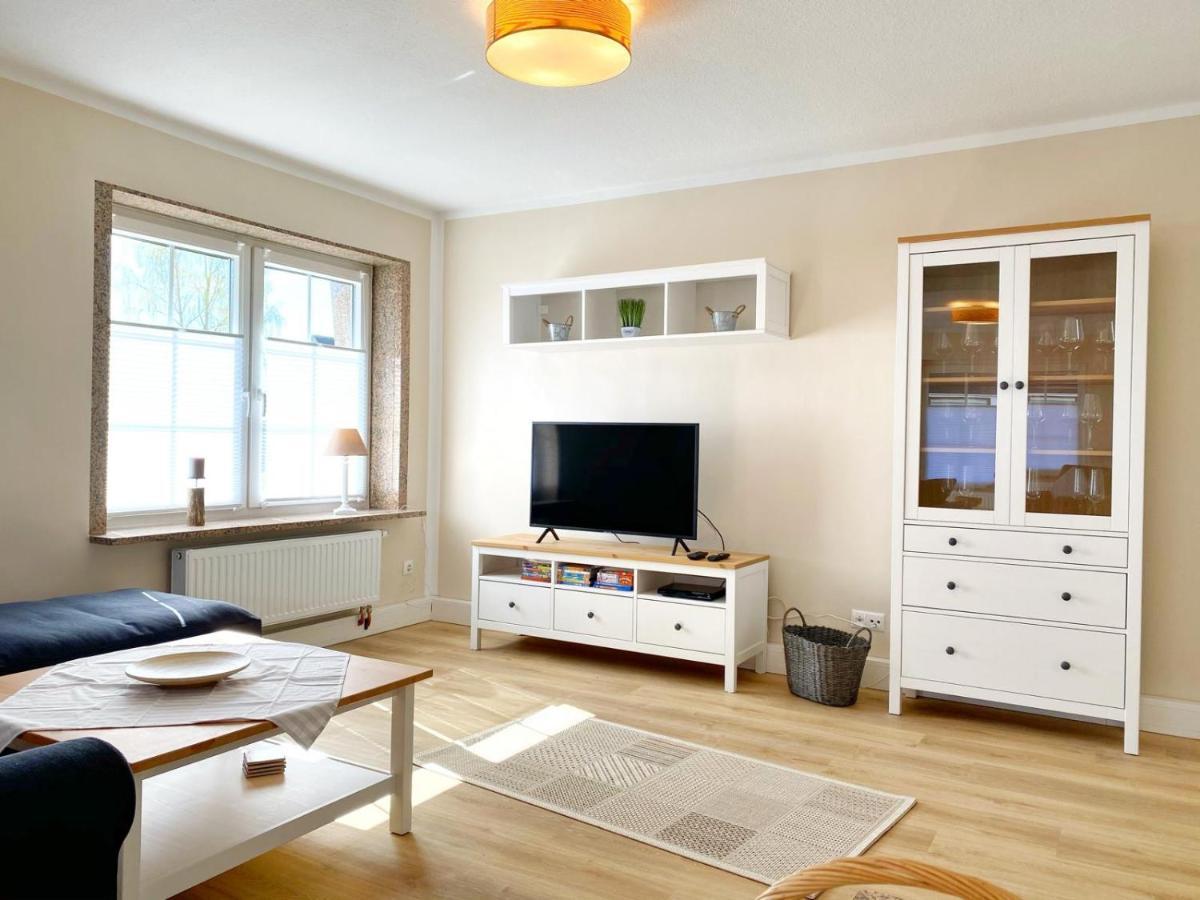 Reethaus Vilmnitz - Ferienwohnung Goor ภายนอก รูปภาพ