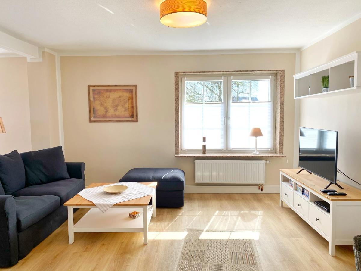 Reethaus Vilmnitz - Ferienwohnung Goor ภายนอก รูปภาพ